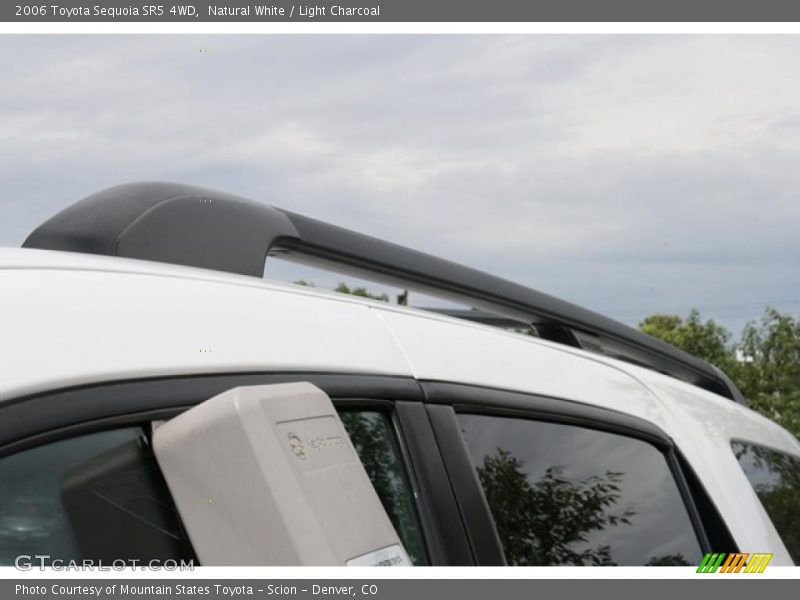Natural White / Light Charcoal 2006 Toyota Sequoia SR5 4WD
