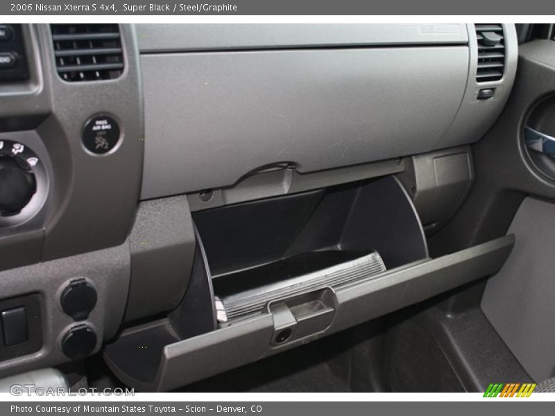Super Black / Steel/Graphite 2006 Nissan Xterra S 4x4