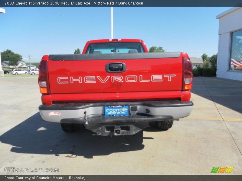 Victory Red / Dark Charcoal 2003 Chevrolet Silverado 1500 Regular Cab 4x4