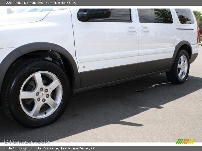 Summit White / Gray 2006 Pontiac Montana SV6