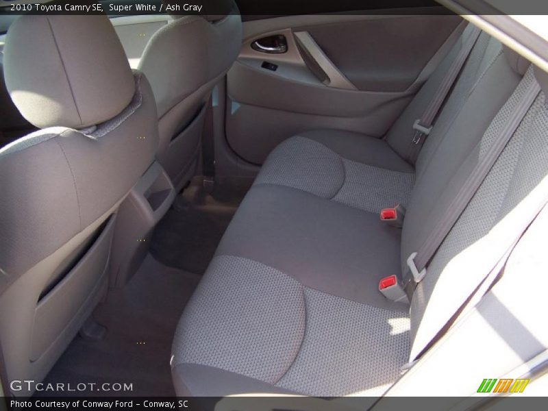 Super White / Ash Gray 2010 Toyota Camry SE