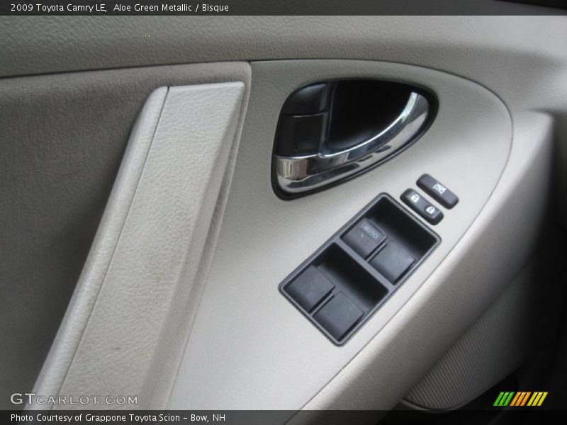 Aloe Green Metallic / Bisque 2009 Toyota Camry LE