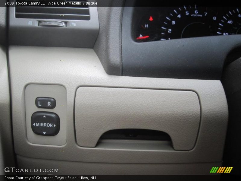 Aloe Green Metallic / Bisque 2009 Toyota Camry LE
