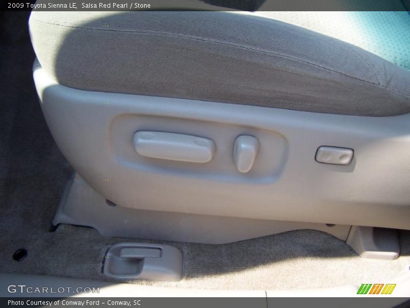 Salsa Red Pearl / Stone 2009 Toyota Sienna LE