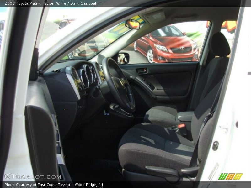 Super White / Dark Charcoal 2008 Toyota Matrix