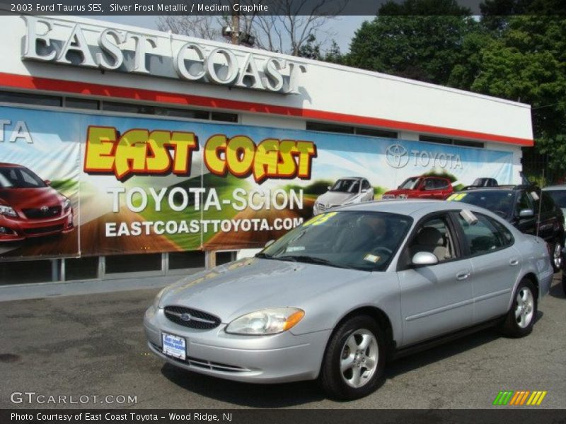 Silver Frost Metallic / Medium Graphite 2003 Ford Taurus SES