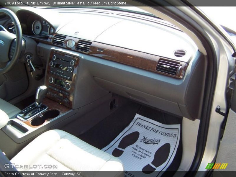 Brilliant Silver Metallic / Medium Light Stone 2009 Ford Taurus Limited
