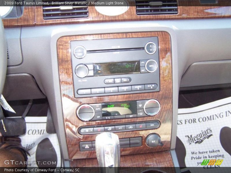 Brilliant Silver Metallic / Medium Light Stone 2009 Ford Taurus Limited