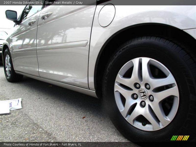 Silver Pearl Metallic / Gray 2007 Honda Odyssey EX-L