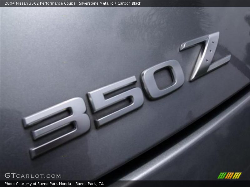 Silverstone Metallic / Carbon Black 2004 Nissan 350Z Performance Coupe