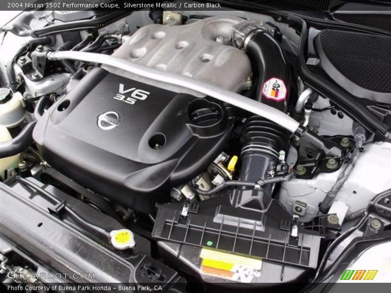 Silverstone Metallic / Carbon Black 2004 Nissan 350Z Performance Coupe