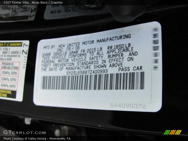 Abyss Black / Graphite 2007 Pontiac Vibe