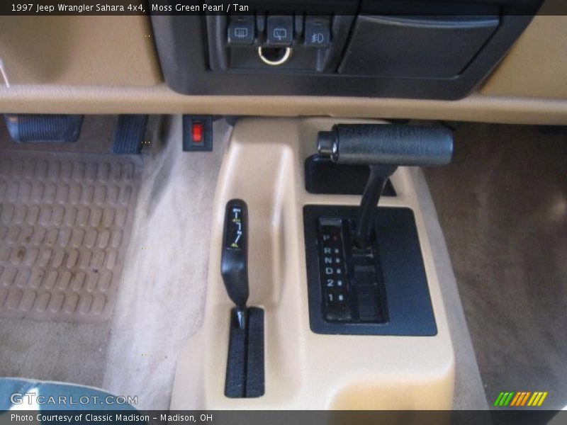 Moss Green Pearl / Tan 1997 Jeep Wrangler Sahara 4x4