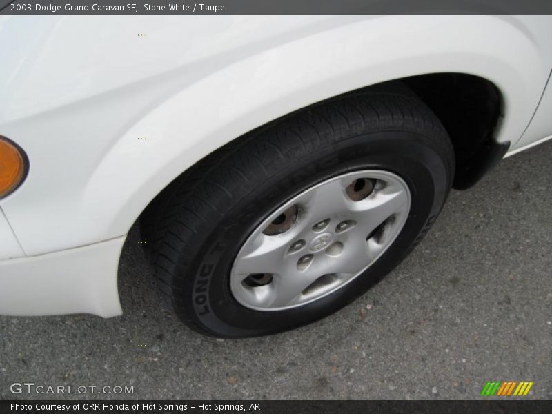 Stone White / Taupe 2003 Dodge Grand Caravan SE