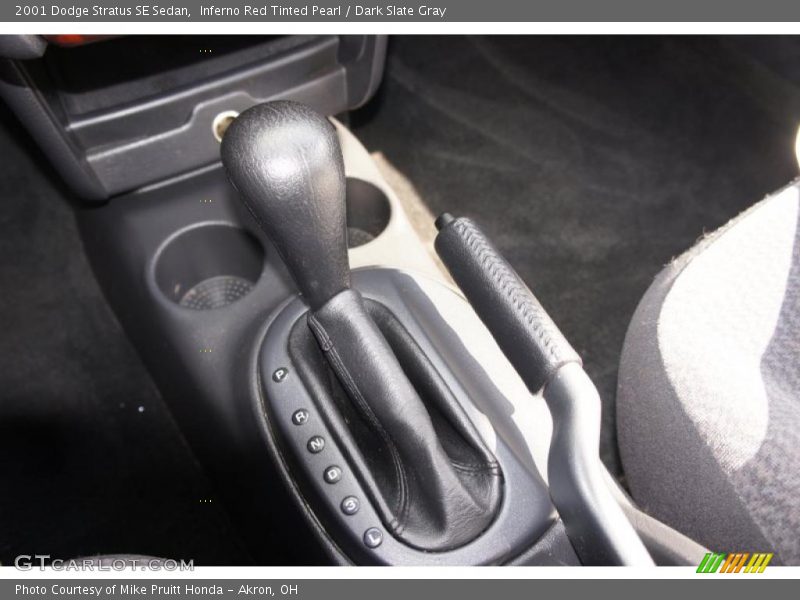 Inferno Red Tinted Pearl / Dark Slate Gray 2001 Dodge Stratus SE Sedan