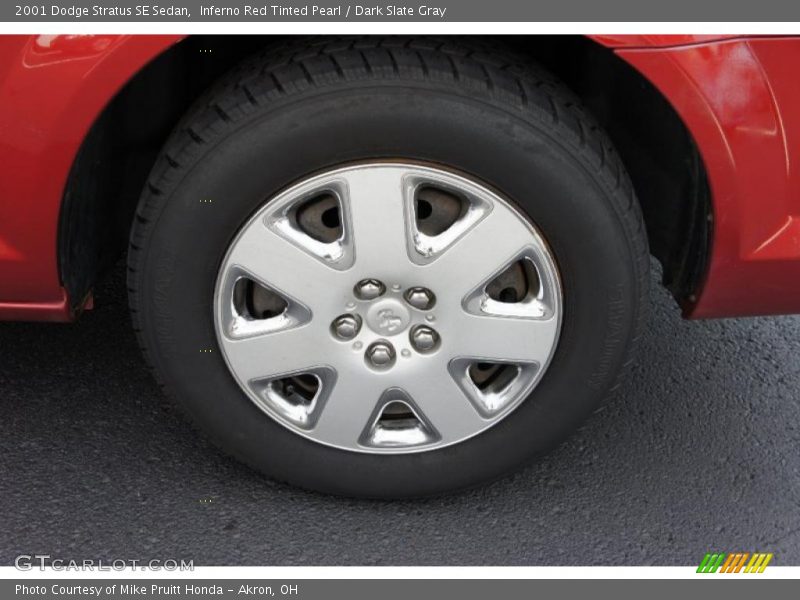 Inferno Red Tinted Pearl / Dark Slate Gray 2001 Dodge Stratus SE Sedan