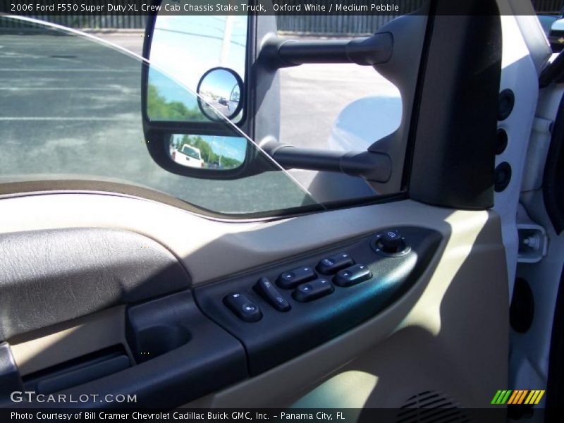 Oxford White / Medium Pebble 2006 Ford F550 Super Duty XL Crew Cab Chassis Stake Truck