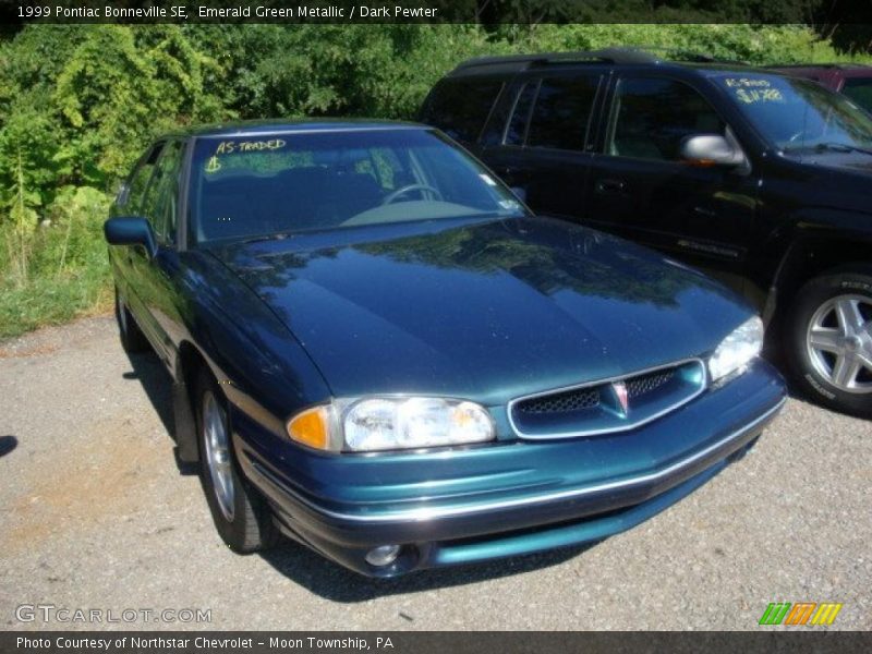 Emerald Green Metallic / Dark Pewter 1999 Pontiac Bonneville SE