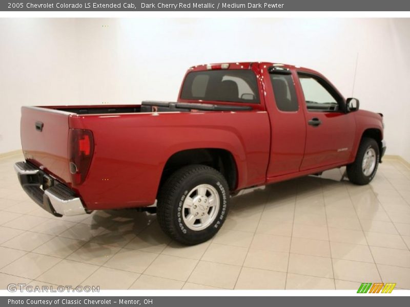 Dark Cherry Red Metallic / Medium Dark Pewter 2005 Chevrolet Colorado LS Extended Cab