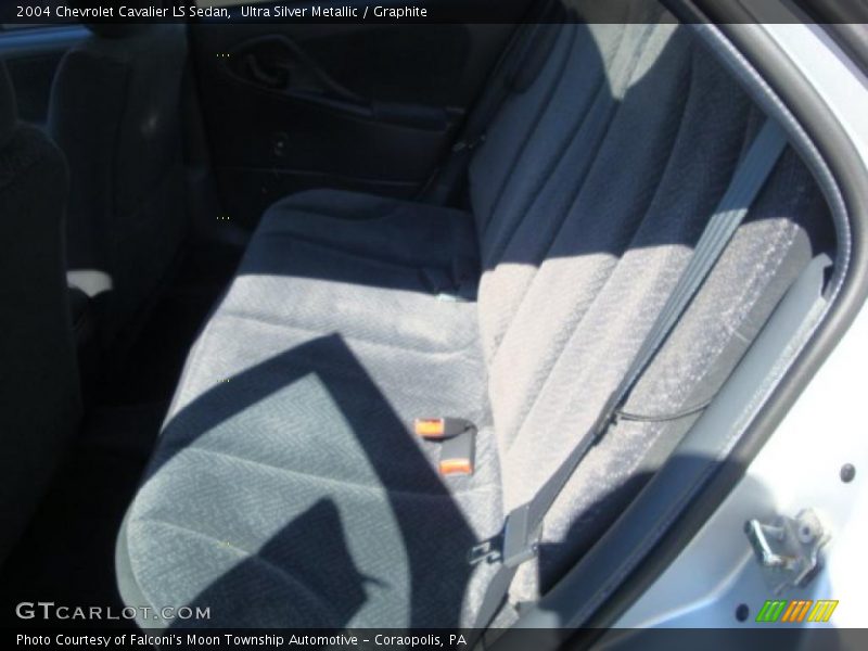 Ultra Silver Metallic / Graphite 2004 Chevrolet Cavalier LS Sedan