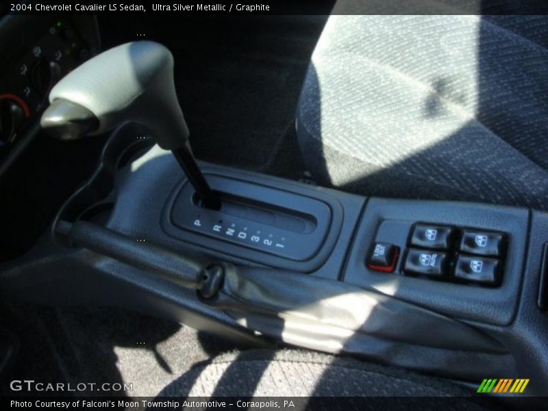 Ultra Silver Metallic / Graphite 2004 Chevrolet Cavalier LS Sedan