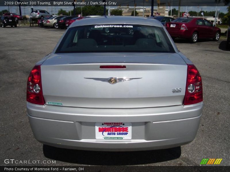 Bright Silver Metallic / Dark Slate Gray 2009 Chrysler 300 Touring