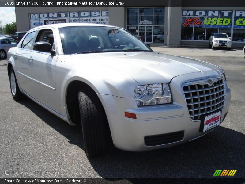 Bright Silver Metallic / Dark Slate Gray 2009 Chrysler 300 Touring