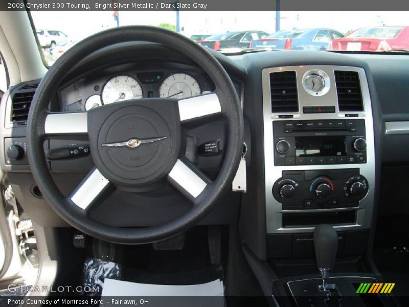 Bright Silver Metallic / Dark Slate Gray 2009 Chrysler 300 Touring