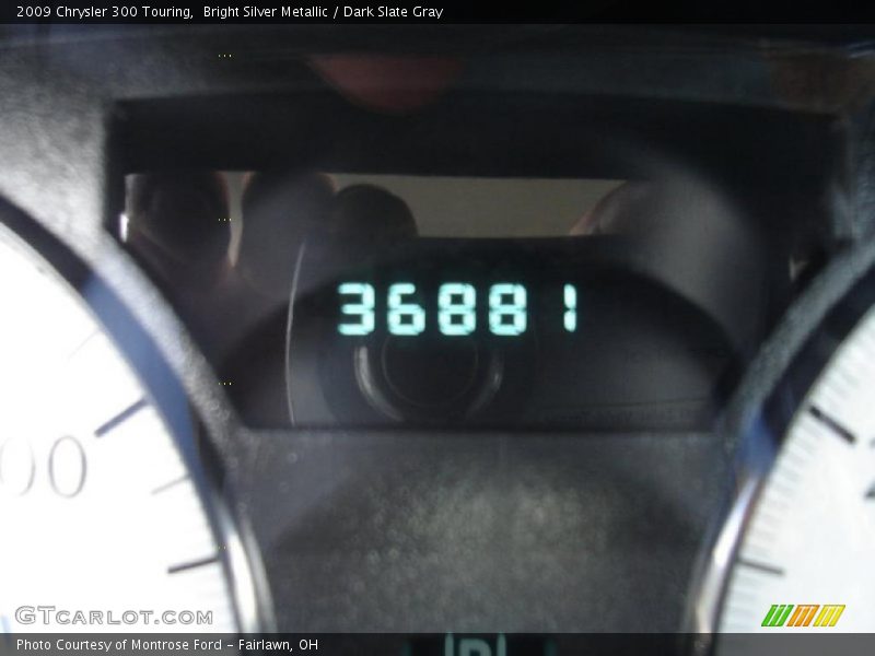 Bright Silver Metallic / Dark Slate Gray 2009 Chrysler 300 Touring