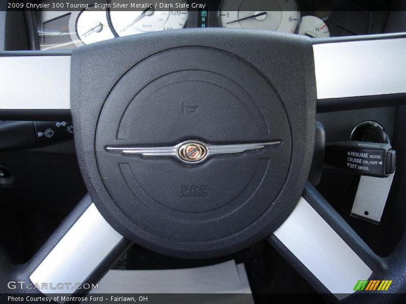 Bright Silver Metallic / Dark Slate Gray 2009 Chrysler 300 Touring