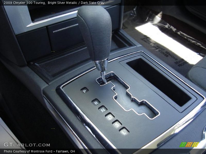 Bright Silver Metallic / Dark Slate Gray 2009 Chrysler 300 Touring