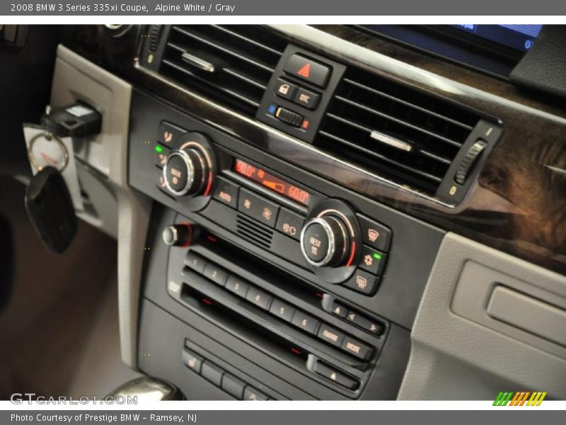 Alpine White / Gray 2008 BMW 3 Series 335xi Coupe