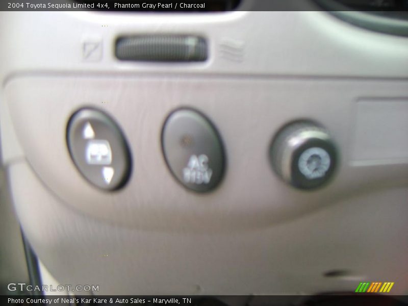 Phantom Gray Pearl / Charcoal 2004 Toyota Sequoia Limited 4x4