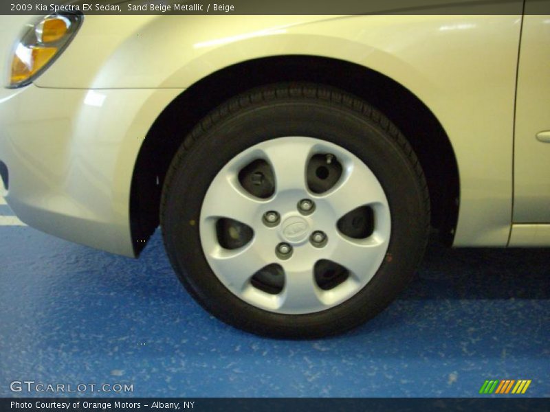 Sand Beige Metallic / Beige 2009 Kia Spectra EX Sedan