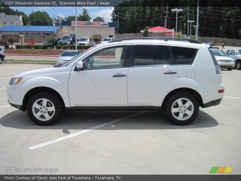 Diamond White Pearl / Beige 2007 Mitsubishi Outlander ES