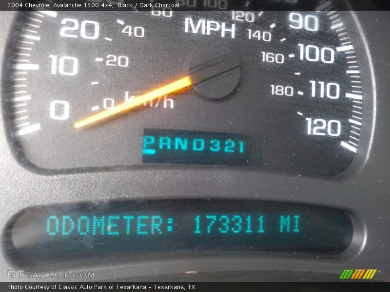 Black / Dark Charcoal 2004 Chevrolet Avalanche 1500 4x4