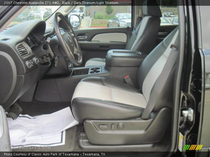 Black / Dark Titanium/Light Titanium 2007 Chevrolet Avalanche Z71 4WD