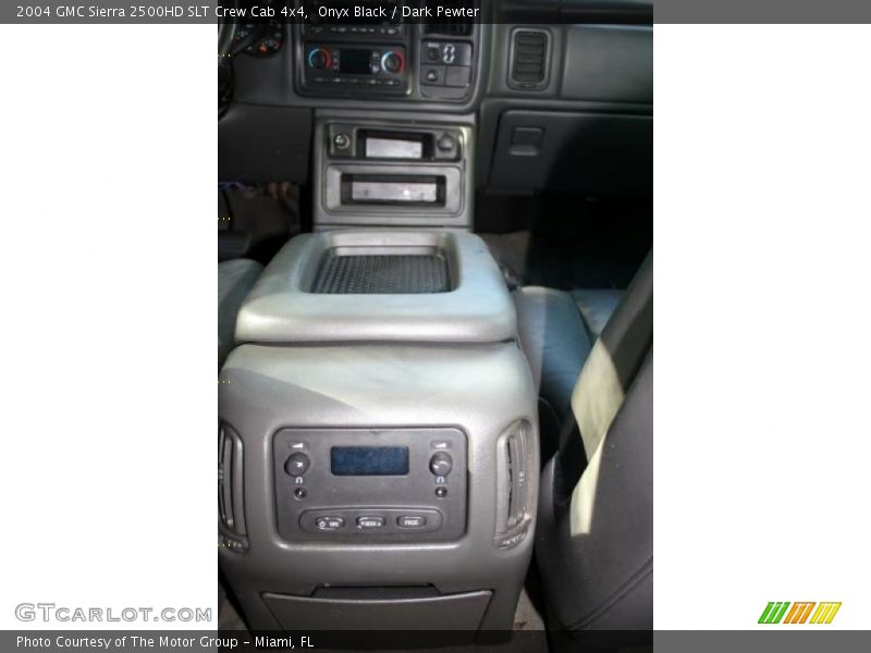 Onyx Black / Dark Pewter 2004 GMC Sierra 2500HD SLT Crew Cab 4x4