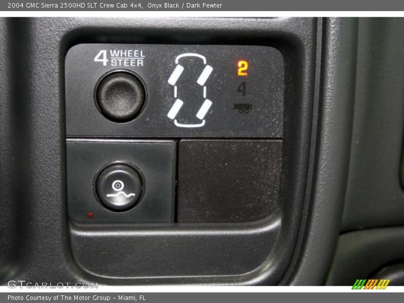 Onyx Black / Dark Pewter 2004 GMC Sierra 2500HD SLT Crew Cab 4x4