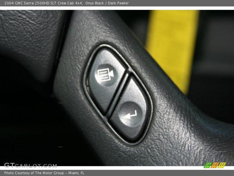 Onyx Black / Dark Pewter 2004 GMC Sierra 2500HD SLT Crew Cab 4x4