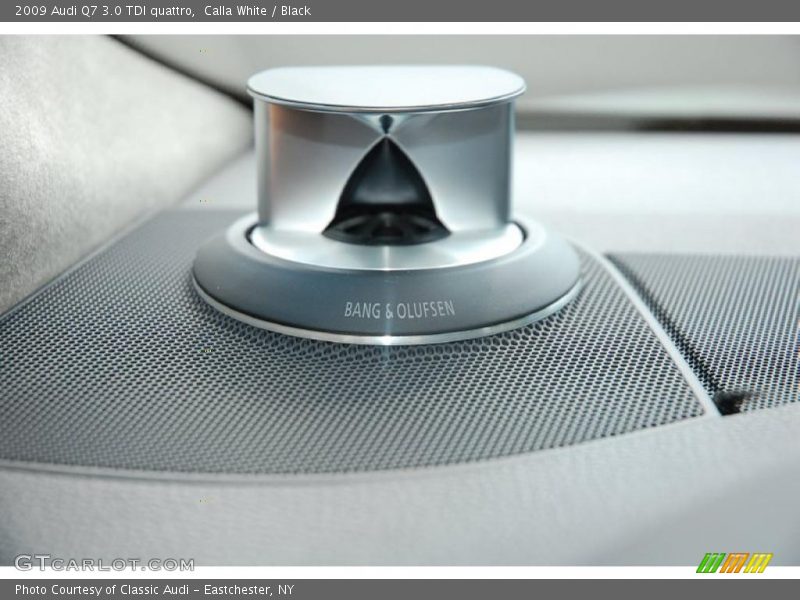 Calla White / Black 2009 Audi Q7 3.0 TDI quattro