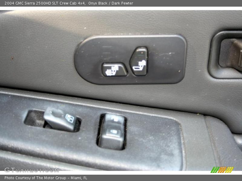 Onyx Black / Dark Pewter 2004 GMC Sierra 2500HD SLT Crew Cab 4x4