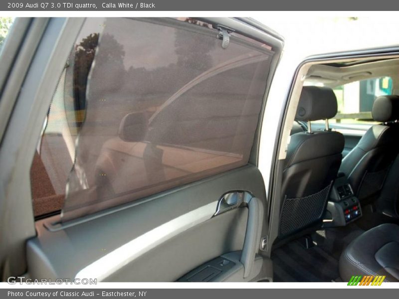 Calla White / Black 2009 Audi Q7 3.0 TDI quattro