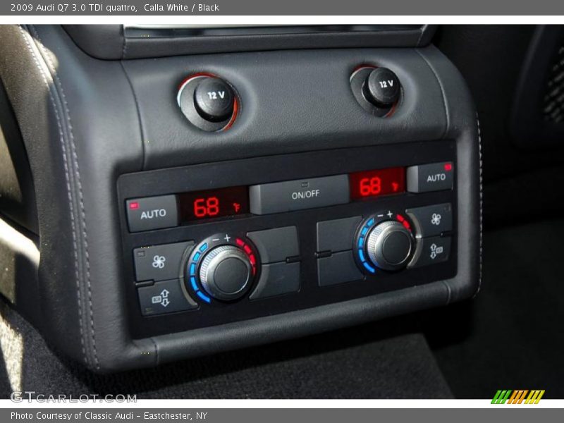 Calla White / Black 2009 Audi Q7 3.0 TDI quattro