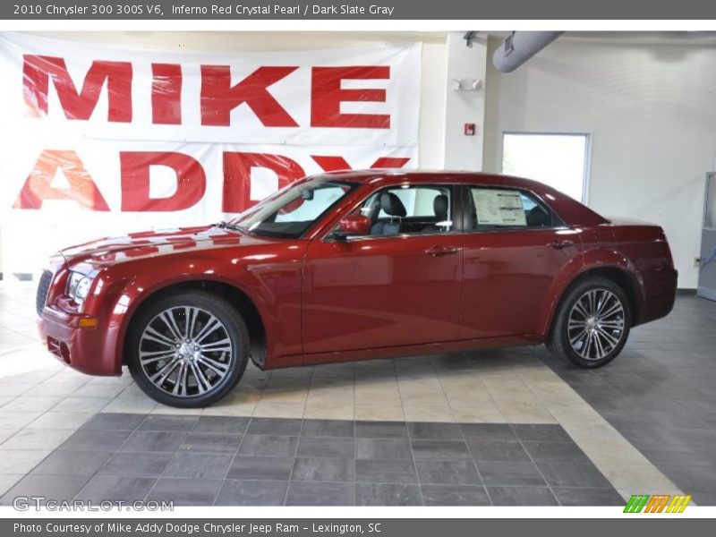 Inferno Red Crystal Pearl / Dark Slate Gray 2010 Chrysler 300 300S V6