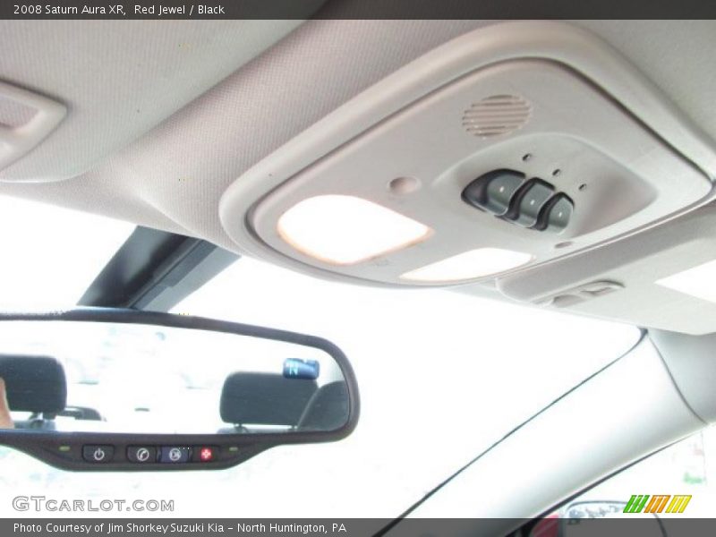 Red Jewel / Black 2008 Saturn Aura XR