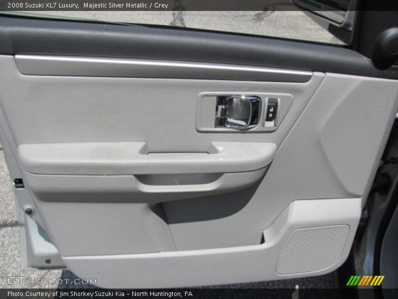 Majestic Silver Metallic / Grey 2008 Suzuki XL7 Luxury