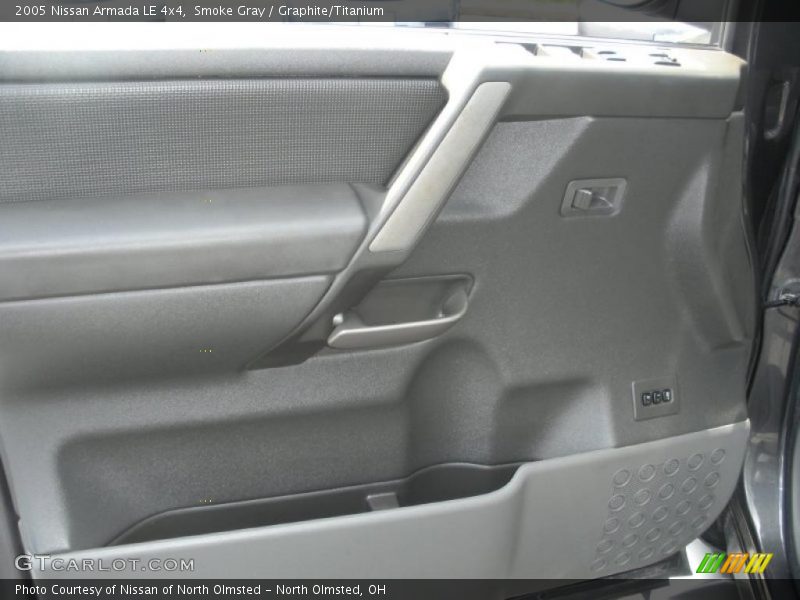 Smoke Gray / Graphite/Titanium 2005 Nissan Armada LE 4x4