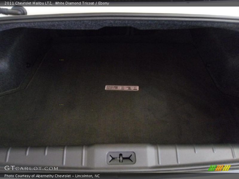 White Diamond Tricoat / Ebony 2011 Chevrolet Malibu LTZ