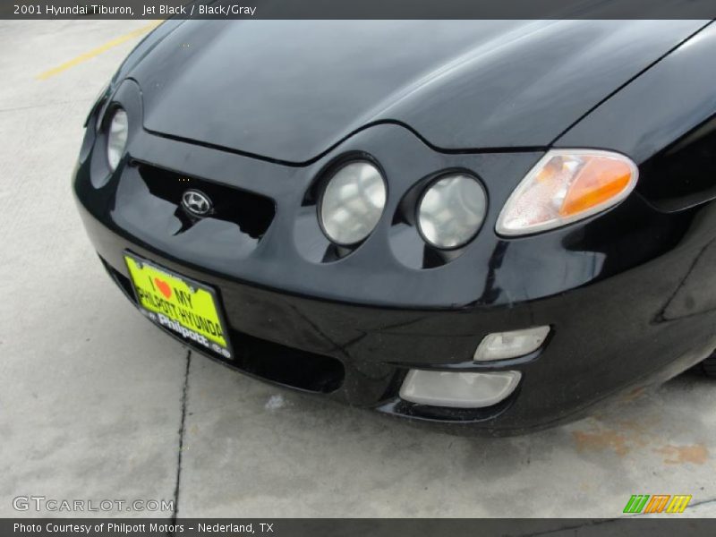 Jet Black / Black/Gray 2001 Hyundai Tiburon